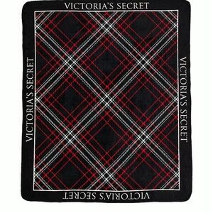 Victoria‎ Secret Cozy Fleece Blanket